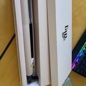 L'ange flat iron